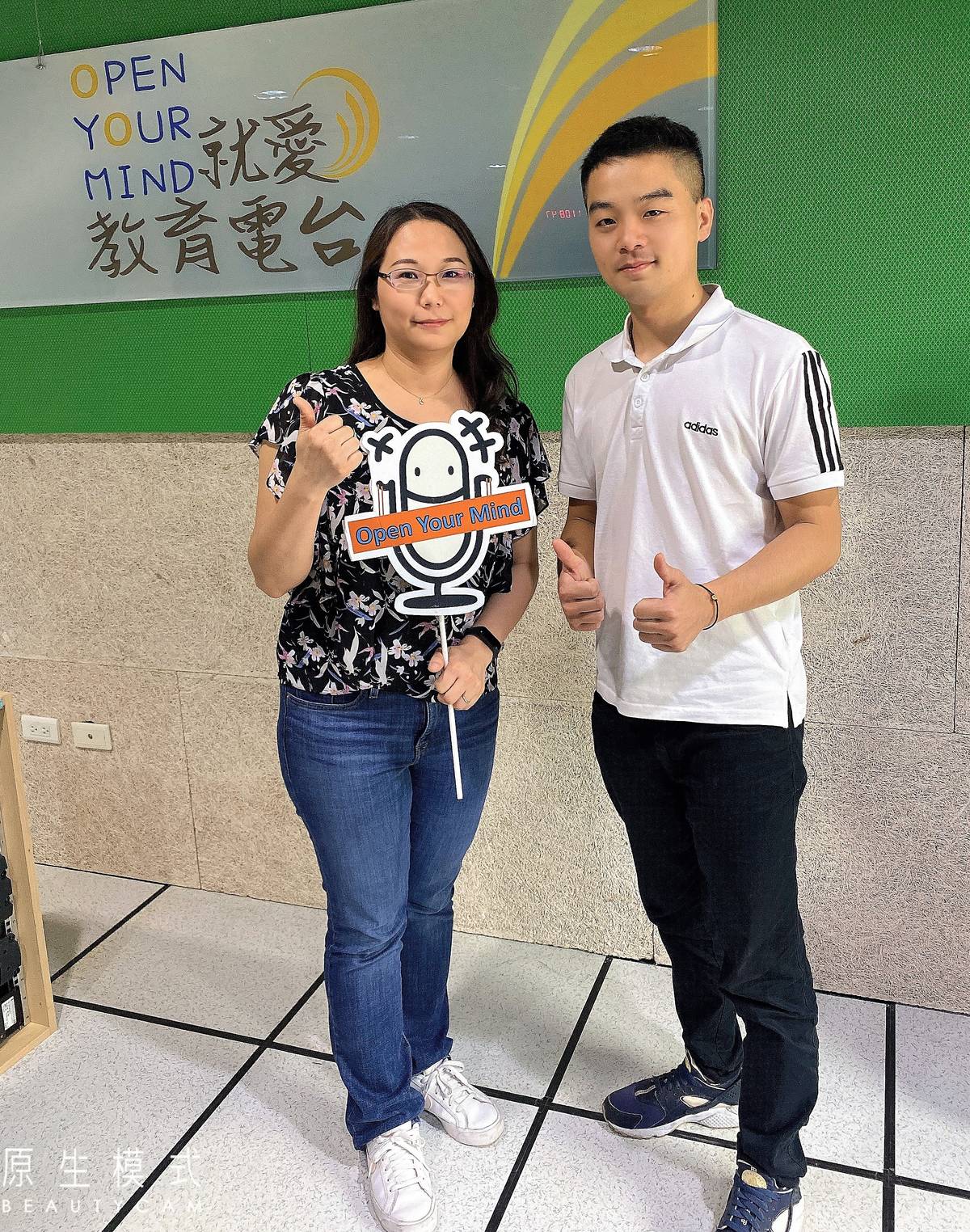 楊竣傑雖然才27歲但已經有10年果雕經驗並拿過國內外數十面獎牌