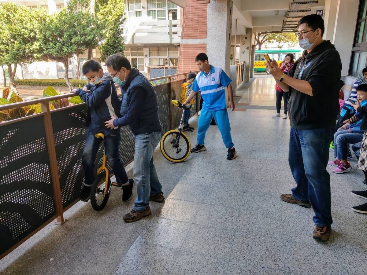 20201230花壇國小獨輪車