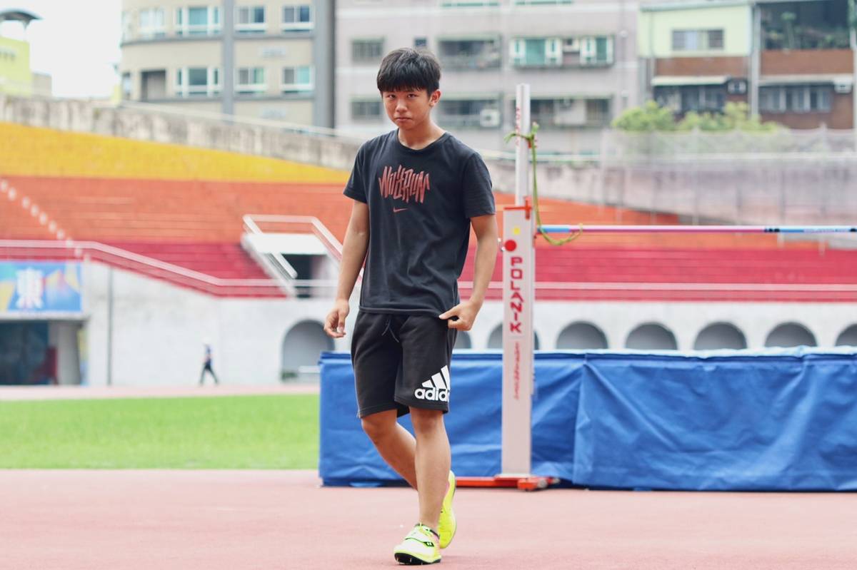 集美國小謝承翰在本年度新北市全國青年盃田徑公開賽中獲得第一名的好成績。