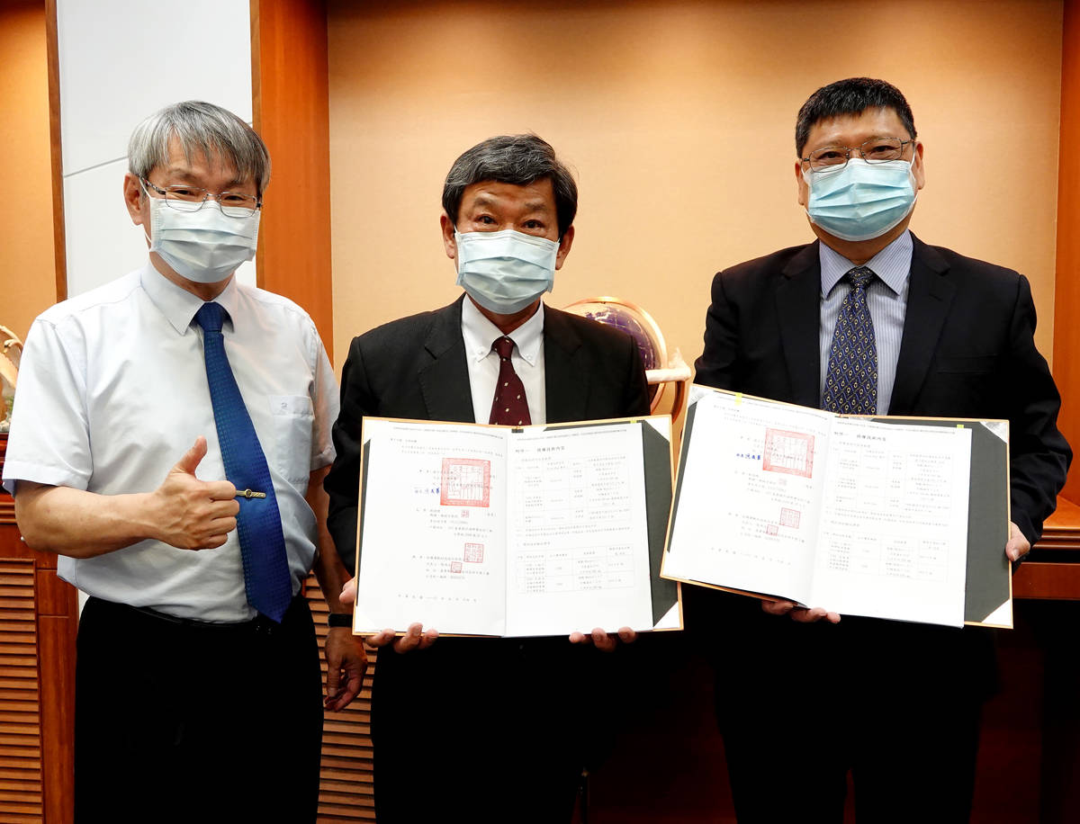 中正大學、前瞻科技合作 生產高精密齒輪