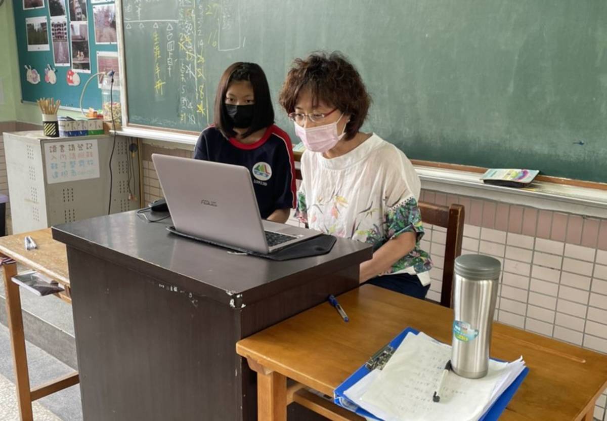 校長擔任線巡官