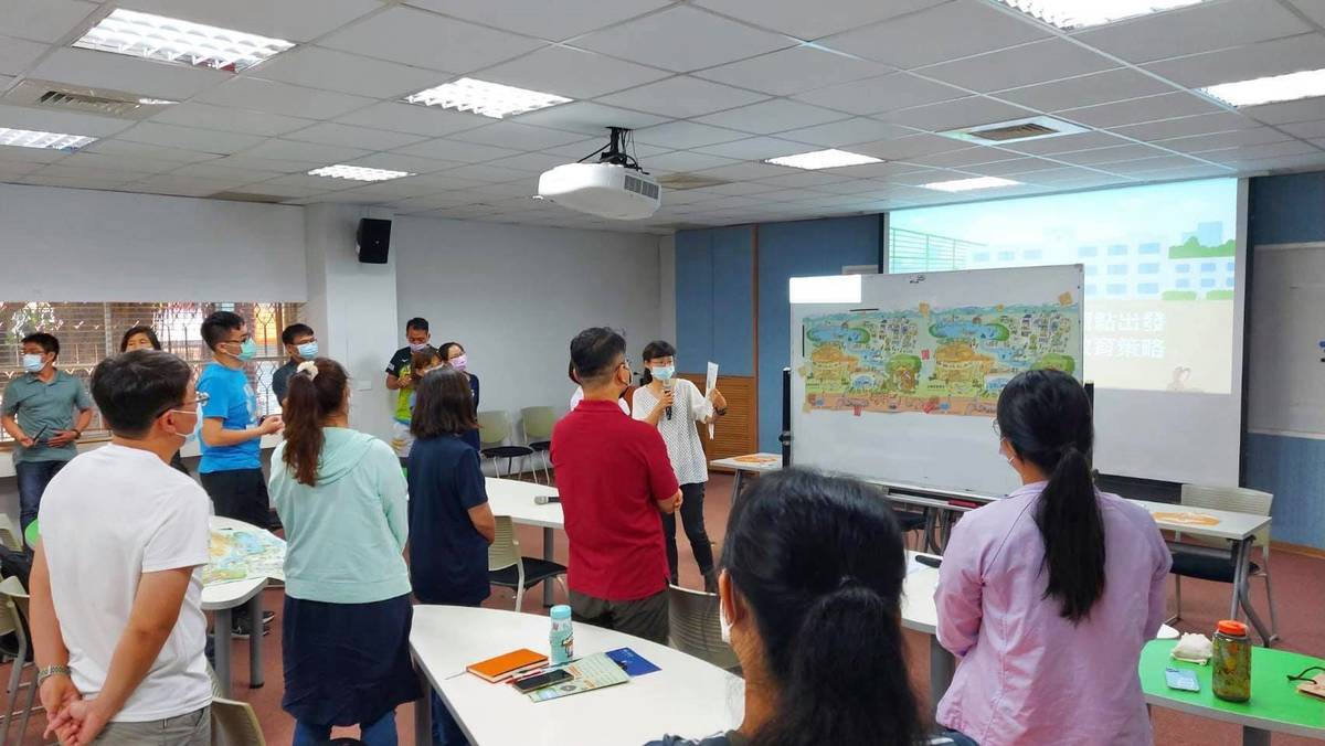 教育部於新竹市環境教育輔導團辦理「新世代環境教育發展」策略地圖摺頁融入課程教學增能活動