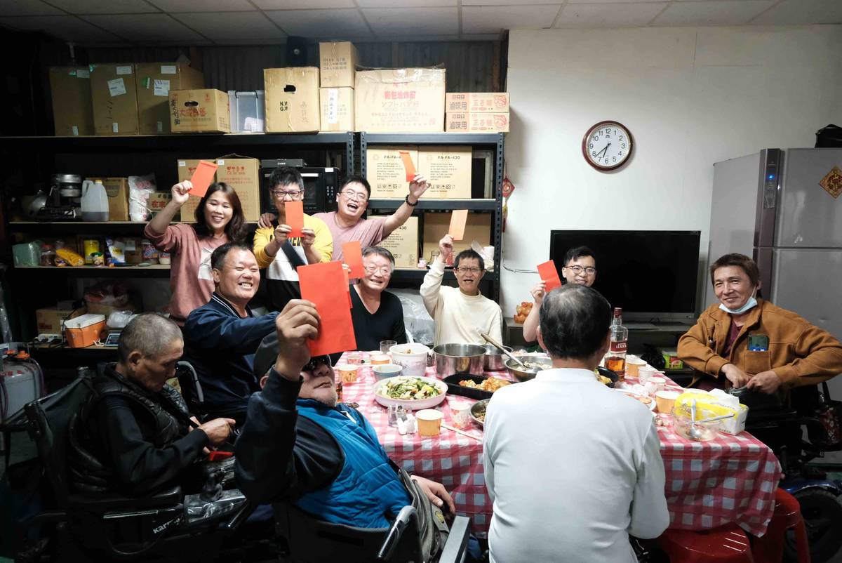 共生家園讓街賣者能互相依靠，過著有尊嚴的生活