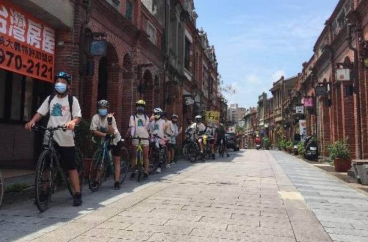 單車壯遊體驗之旅的行程規劃、食宿安排、經費預算等都由學生一手包辦