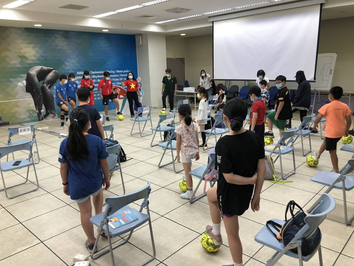 疫情趨緩，臺北市舉辦新住民兒少足球培訓營