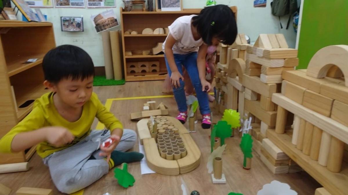 翠萍非營利幼兒園把社區帶回積木區1.jpg