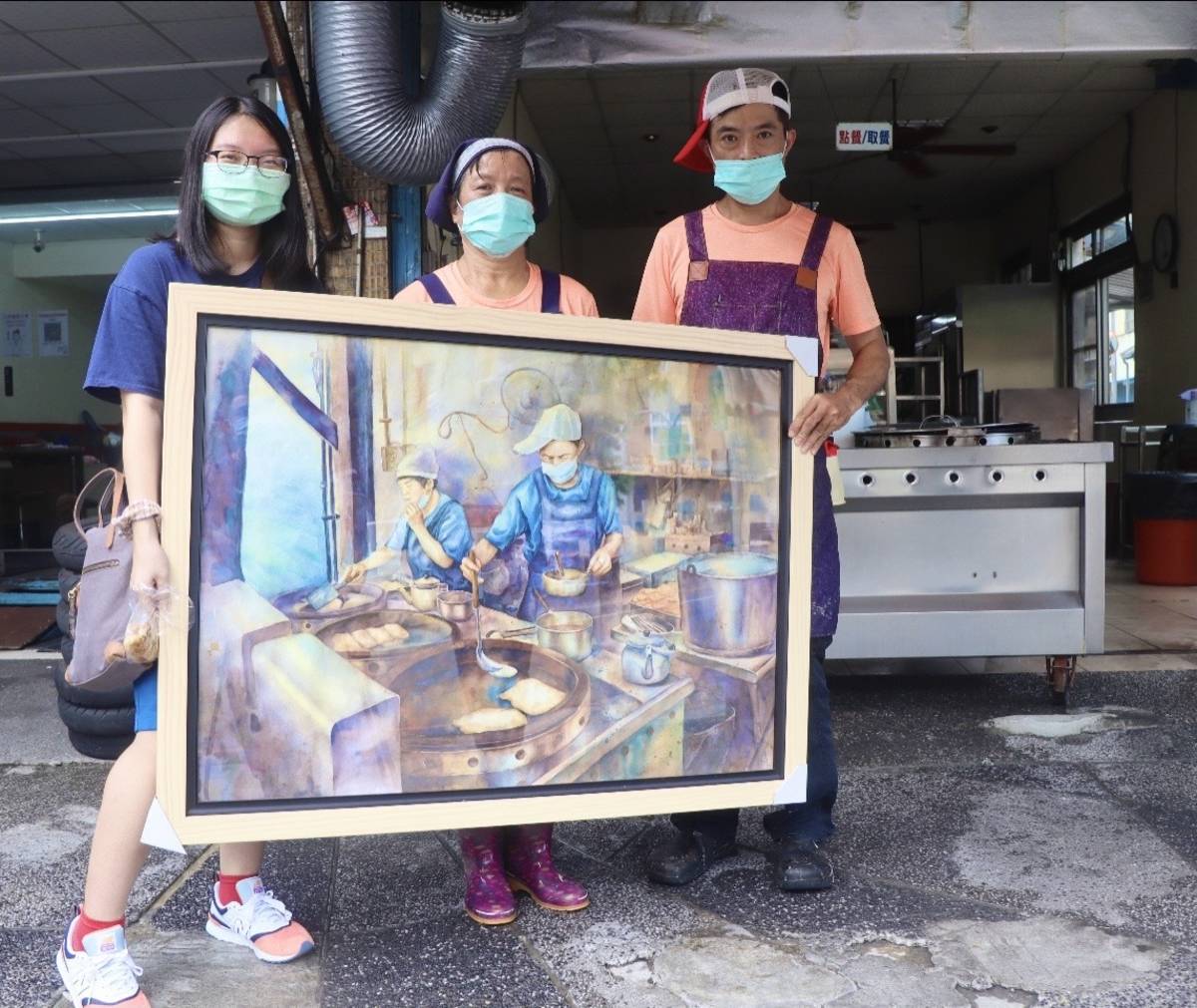 前鎮高中校友繪製晨饗 感謝黃媽媽免費早餐助學