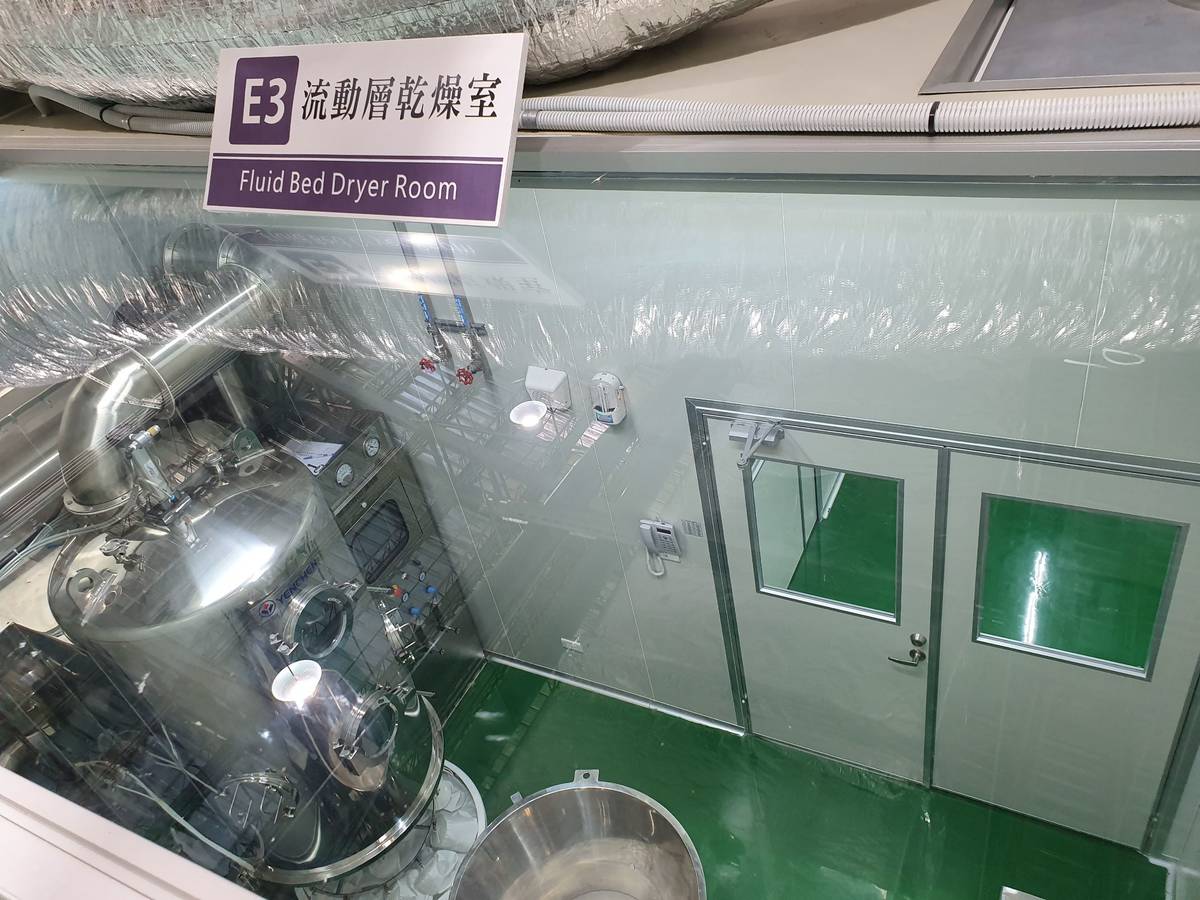 臺東大學食品生技先導工廠具備現代化生技產品製程設施，提供學生完善的實習場域，訓練實務能力，接軌就業市場。