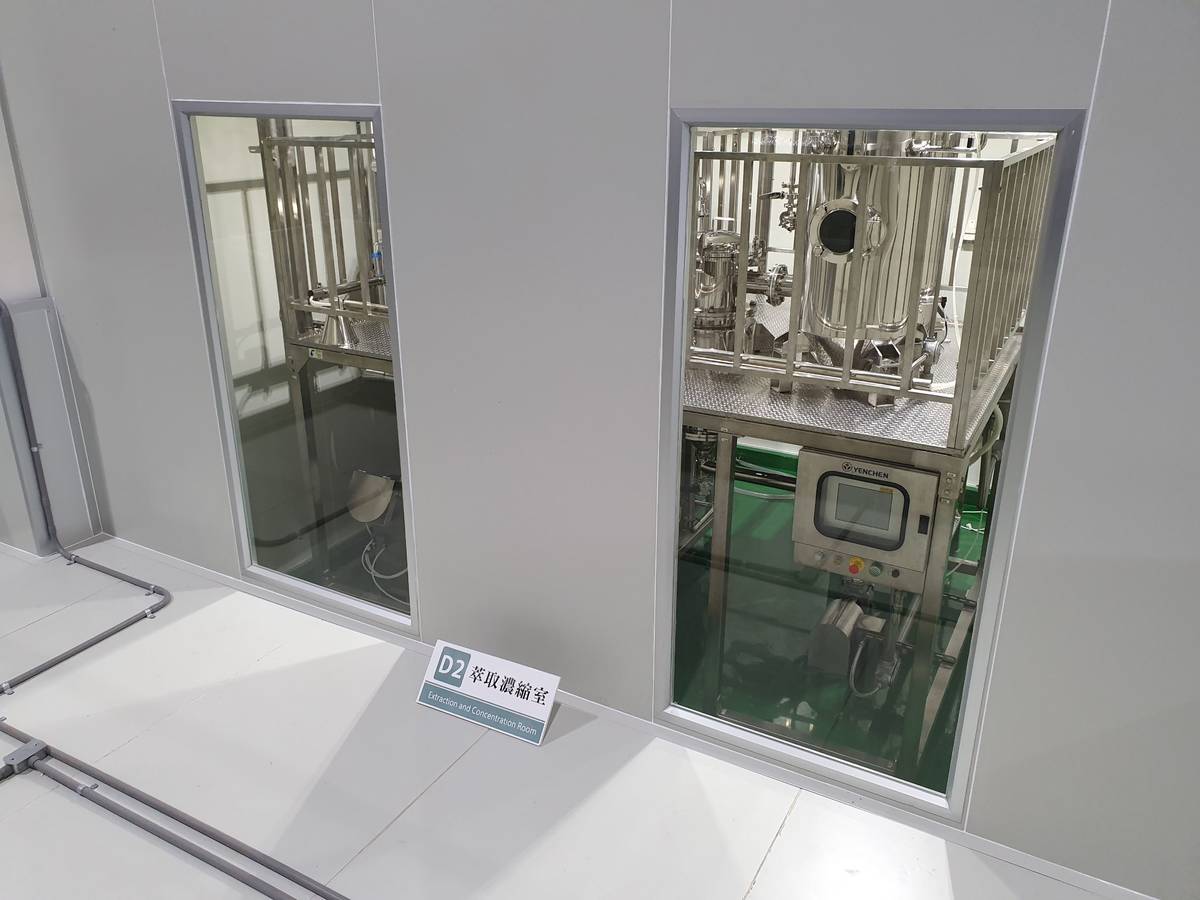 臺東大學食品生技先導工廠具備現代化生技產品製程設施，提供學生完善的實習場域，訓練實務能力，接軌就業市場。