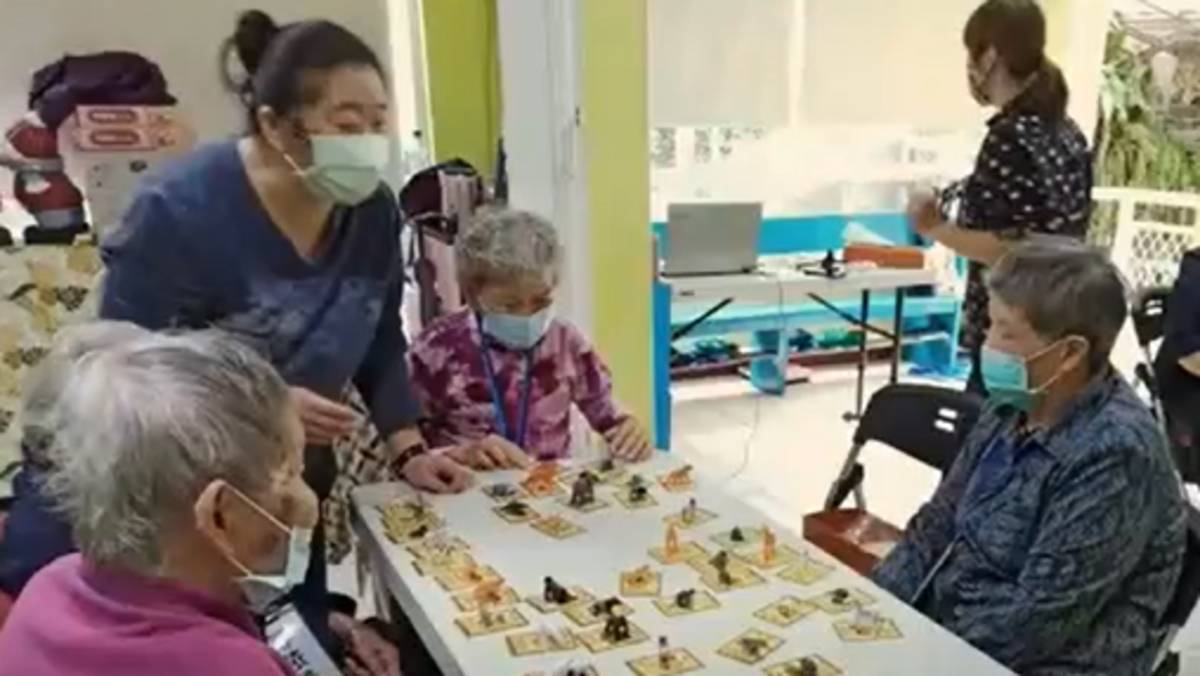 透過桌遊遊戲訓練認知功能