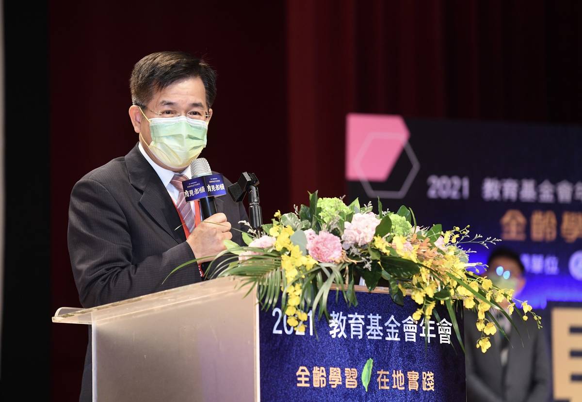 教育部潘文忠部長蒞臨現場勉勵