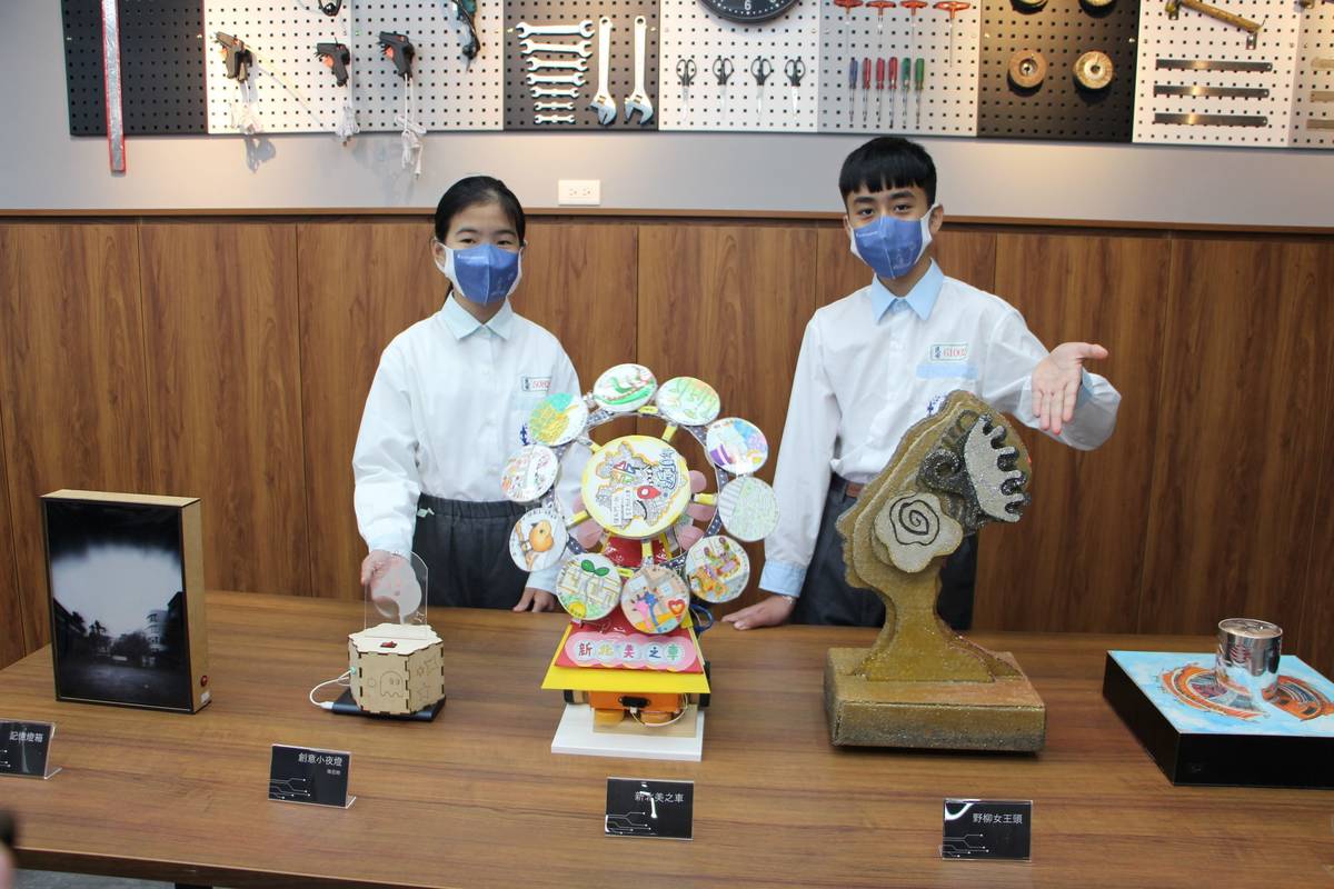 民安國小學生展示藝術STEAM作品