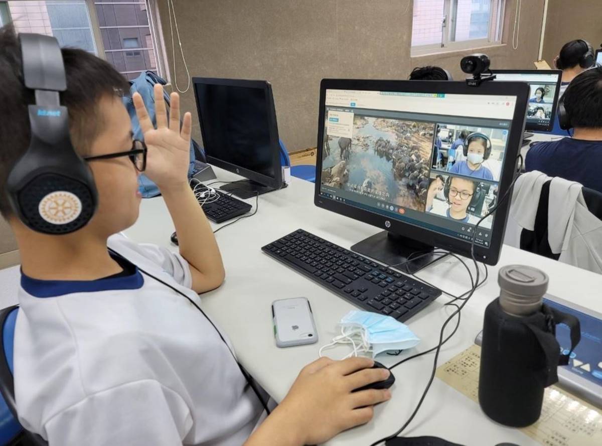 成功高中透過遠端視訊，進行偏鄉英文教育計畫服務學習