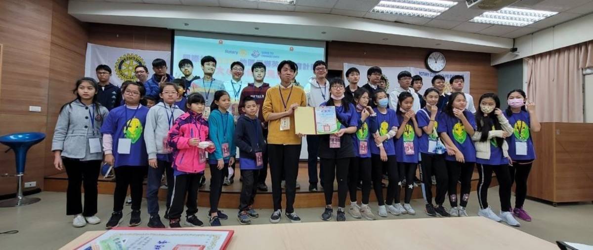 相見歡活動讓瑞平國小與頭城國小的校長、老師與小學伴齊聚成功高中