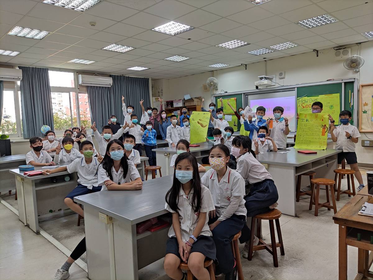 國北教大實小「科普閱讀小學堂」以團隊合作和創意表達，展現「科學素養」的核心概念