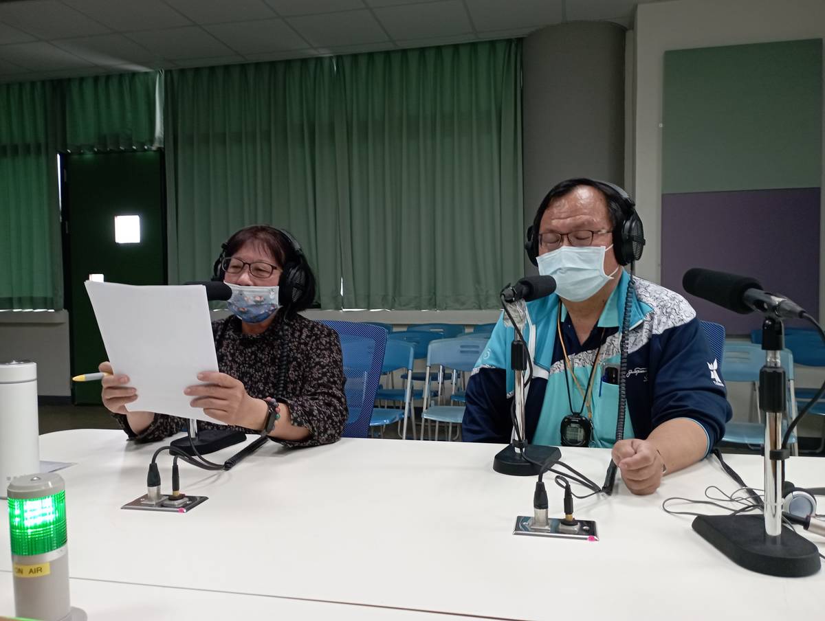 1101223呂郁靜校長訪問~台南市柳營國小柯敏松主任.jpg