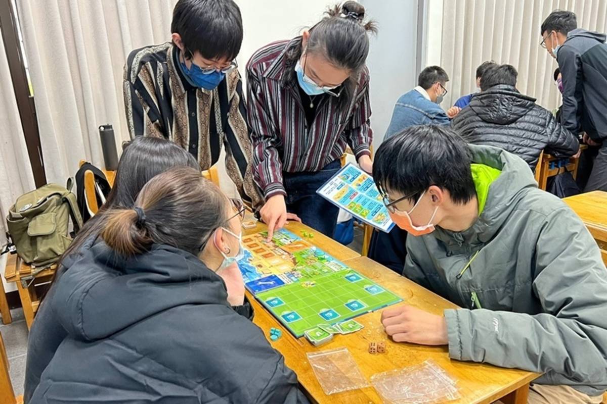 臺東縣環境教育中心今年將延續推出9套課程方案、8套環保手作DIY，即日起歡迎各級學校單位提出申請。