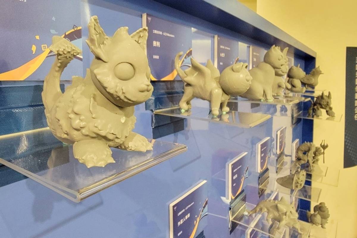 臺東高商廣告設計科引進LCD光固化3D列印技術，並以「Monster」為主題，讓學生將腦海中想像的「怪獸」帶到現實當中。