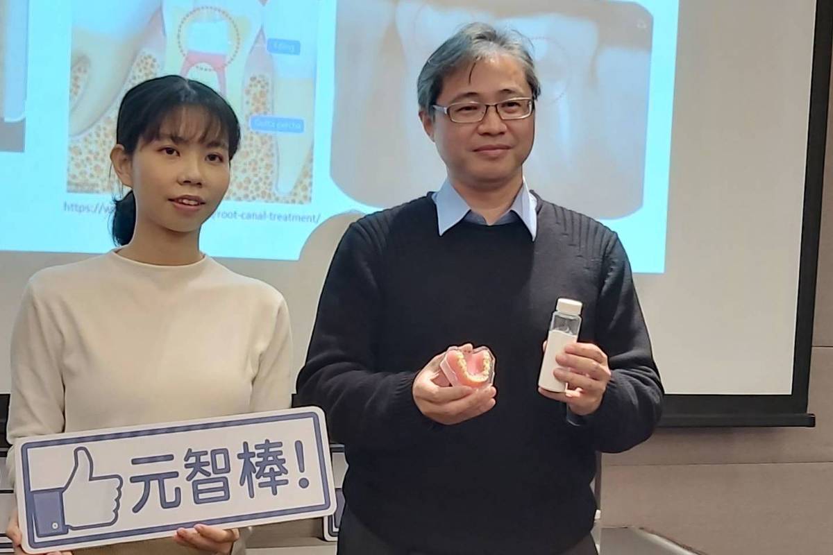 元智大學化材系孫安正、高瑋蔆師生團隊研發人工生醫陶瓷粉末。