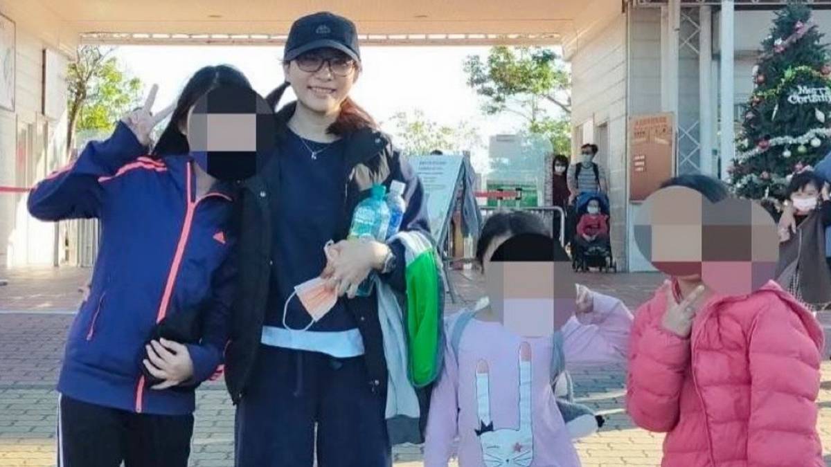 金娟與三個女兒