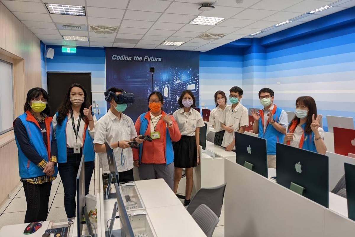 臺北市3A教學基地新興科技推廣中心將元宇宙概念融入各學科領域專業課程