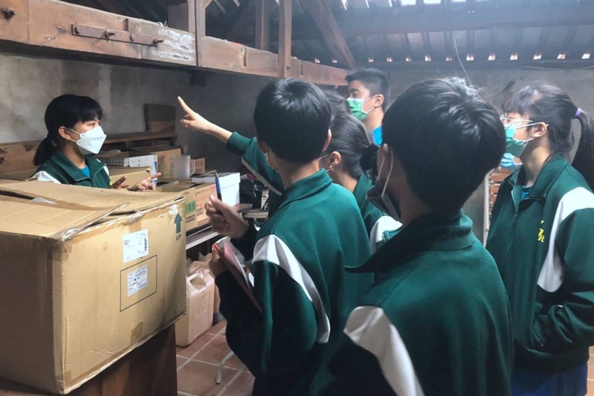 富北國中學生認識土埆厝