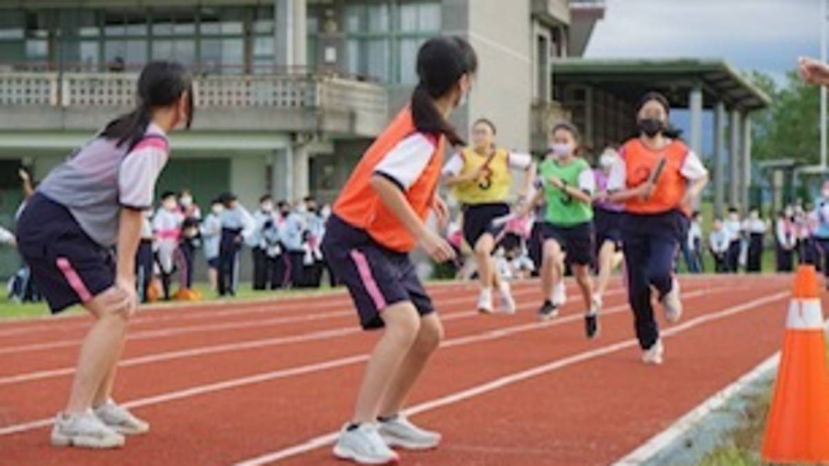 109學年度健康體位優等-宜蘭縣凱旋國中-運動會大隊接力