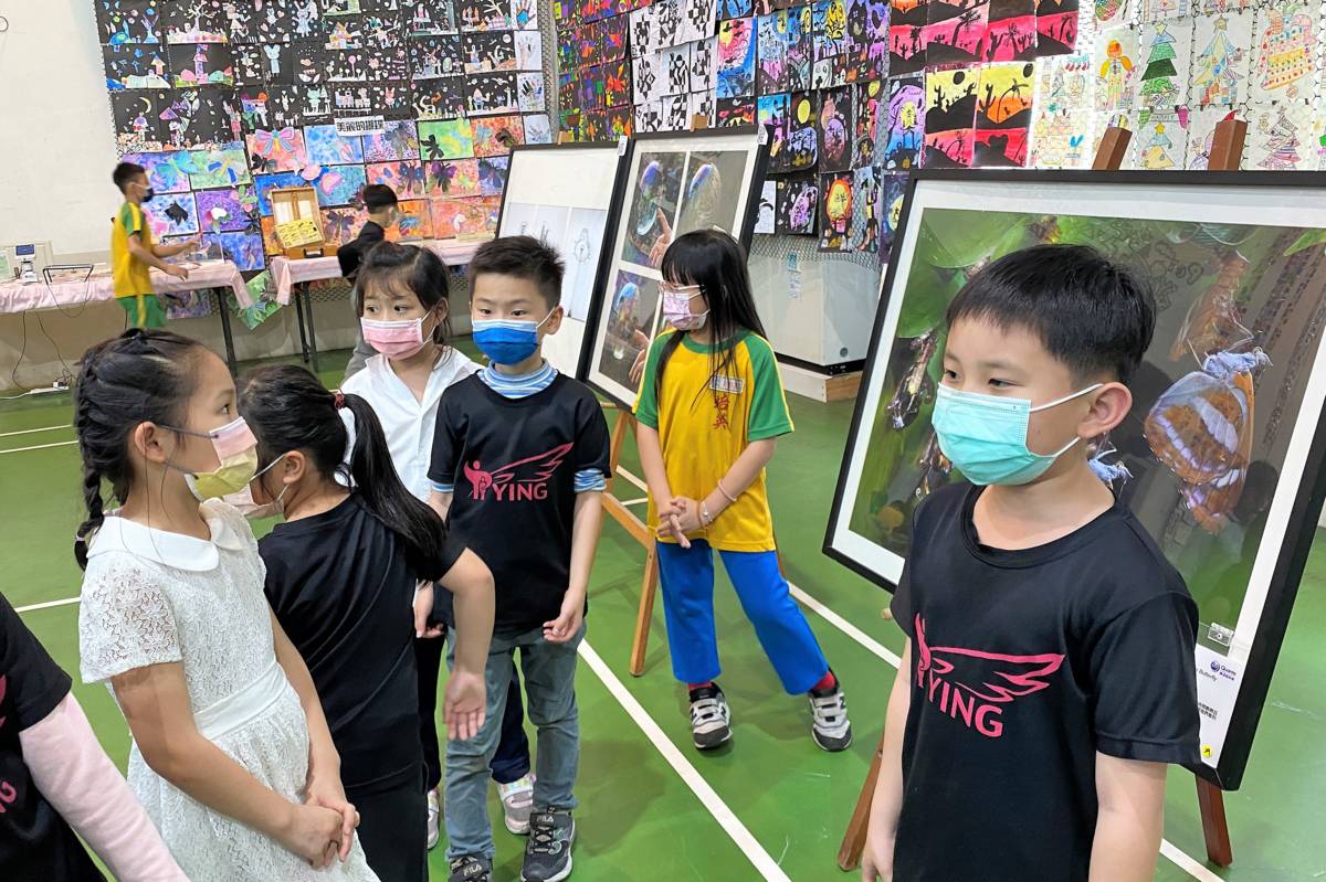 培英國小「2022廣達游於藝」藝術展今天開展以「見微知美」為主題