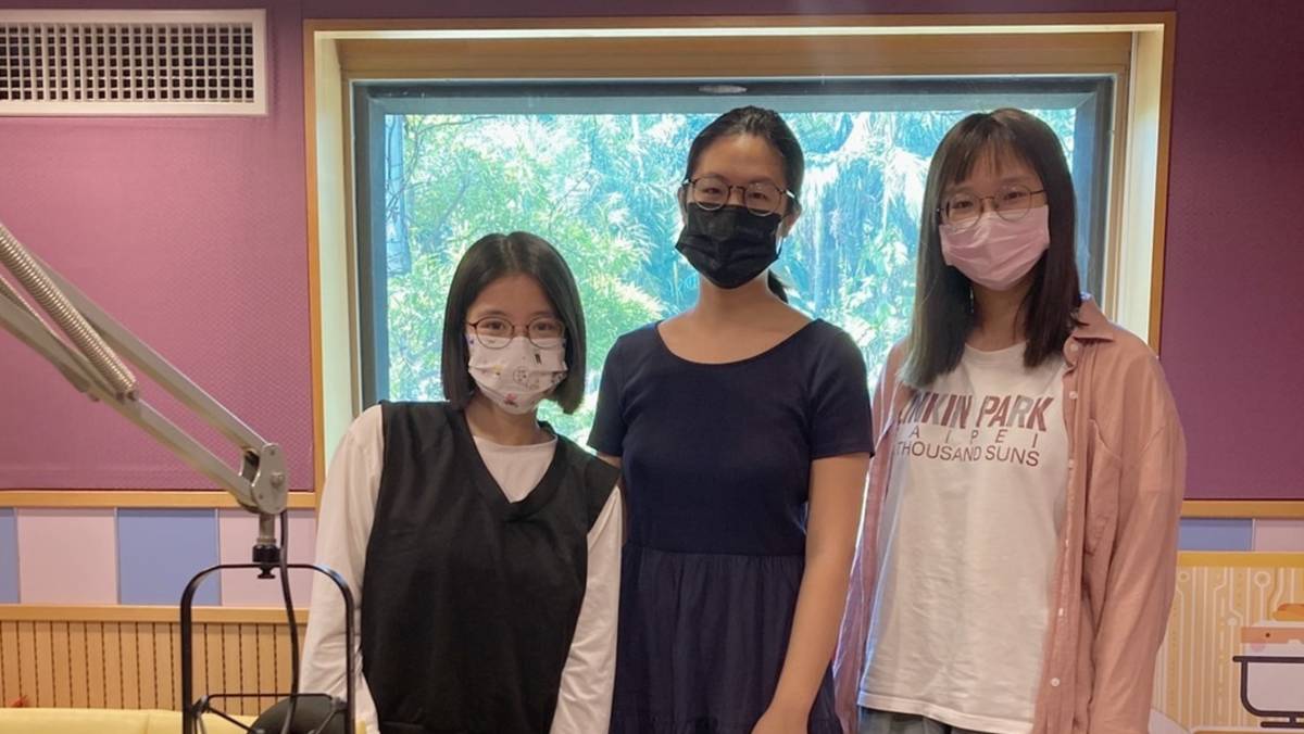 由左至右：立雅、樂心、Lemo