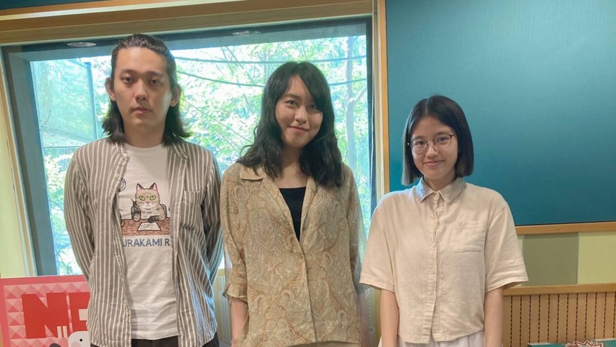 由左至右：杜愷、品君、立雅