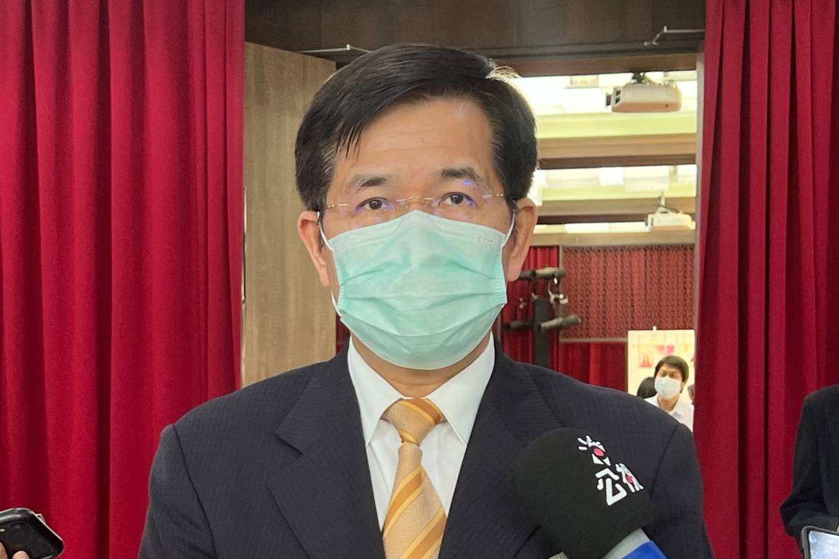 教育部部長潘文忠接受媒體聯訪