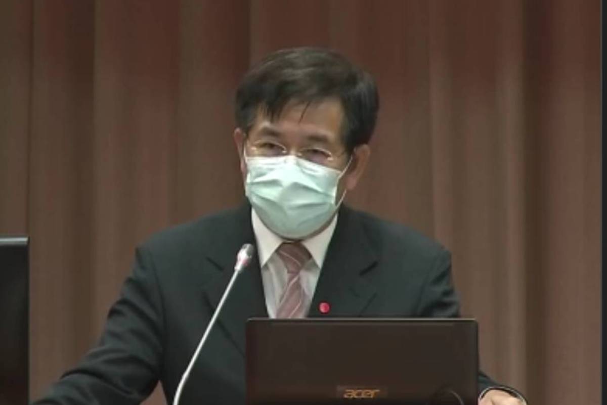 教育部部長潘文忠出席立院報告並備質詢