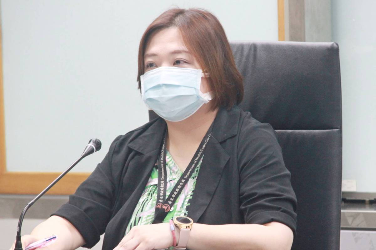 臺北市衛生局食藥科陳怡婷科長說明學校餐食抽驗結果