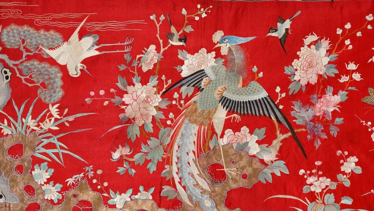 史博館典藏-清代《花鳥刺繡橫披》.jpg