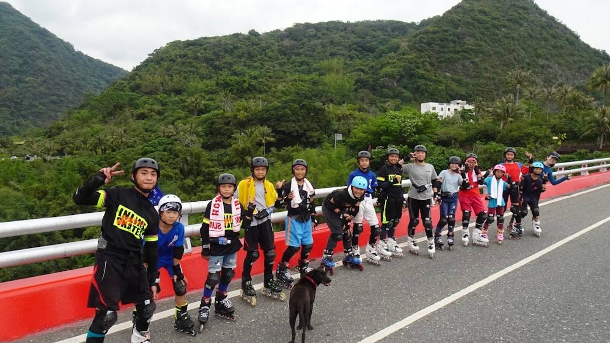 信義國小直排輪隊路溜