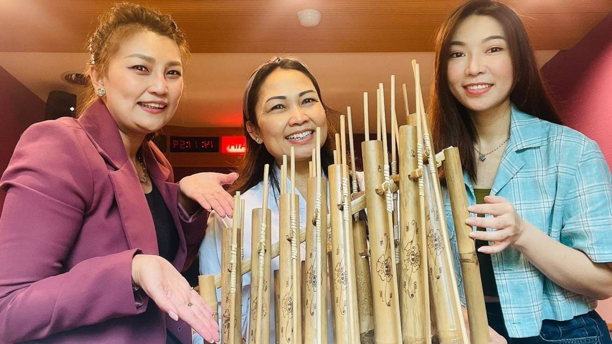 亞鈺 安妮 玉水