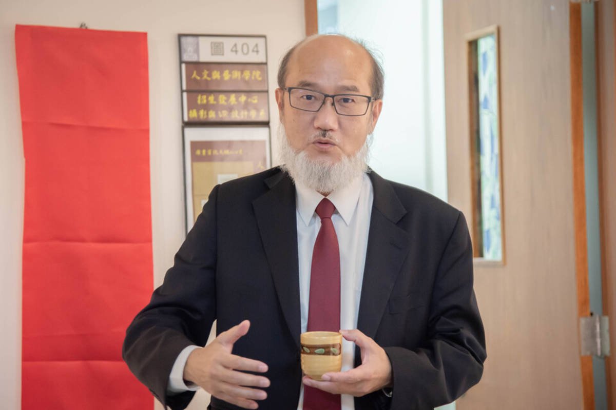華梵大學校長林從一說明自主學習實驗教育方案特色 (華梵大學提供)