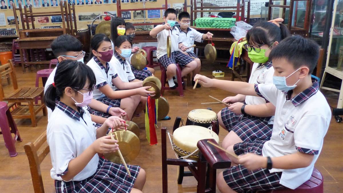 彰化縣大竹國小學生演奏北管默契十足