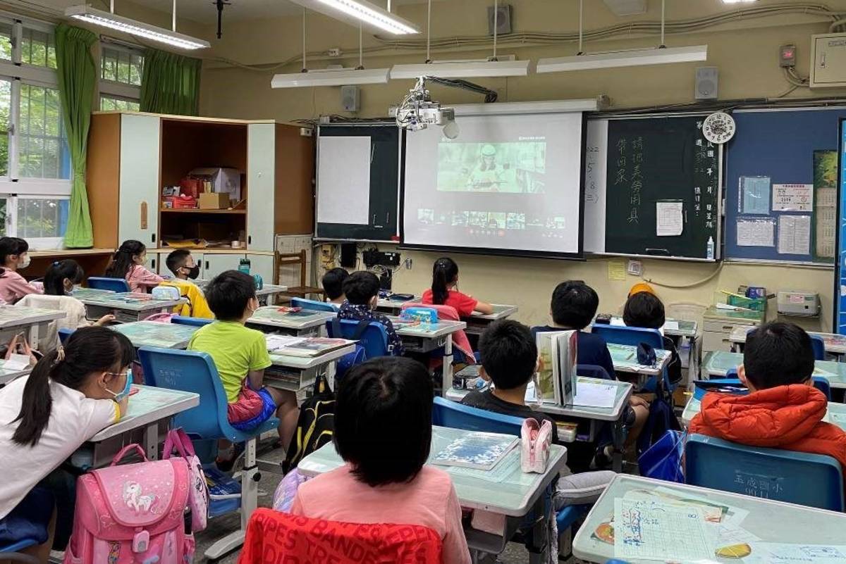 透過宣導活動，建立學童自我防禦及預判危險的能力，以防止交通事故發生