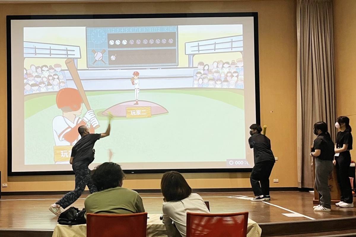 臺東大學數媒系二年級學生以紅葉少棒相關故事為主軸，製作7組互動遊戲，盼傳遞紅葉少棒精神，同時活絡當地文化與觀光發展。