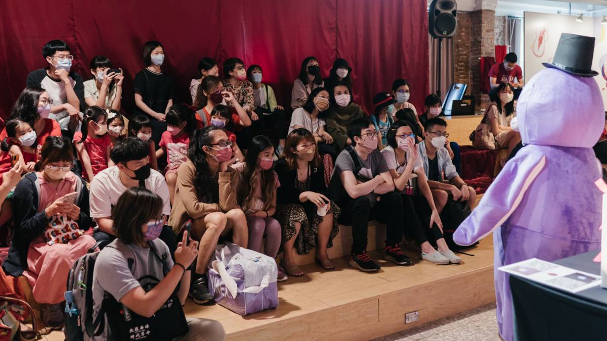 月經狂歡節活動：月經手偶實境解謎劇