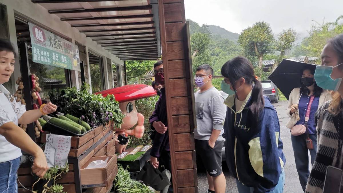 三才靈芝農場與螢火蟲書屋