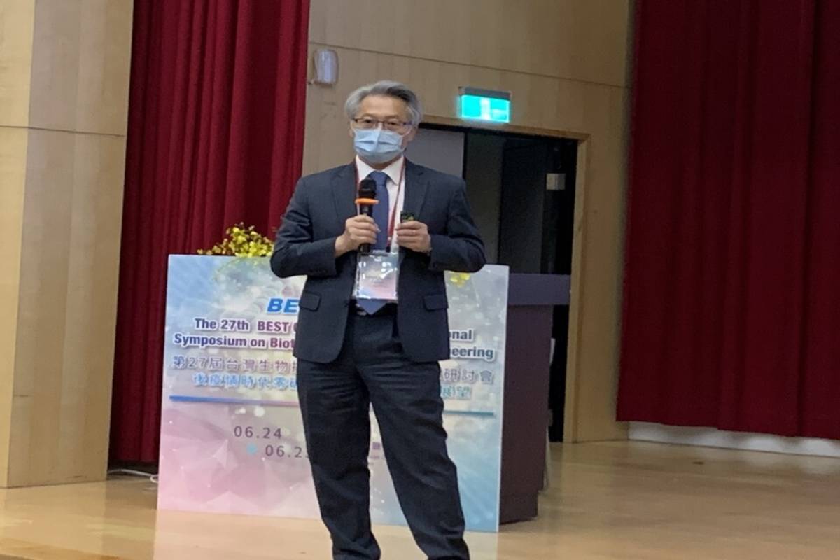 中央研究院廖俊智院長進行專題演講 (元智大學提供)