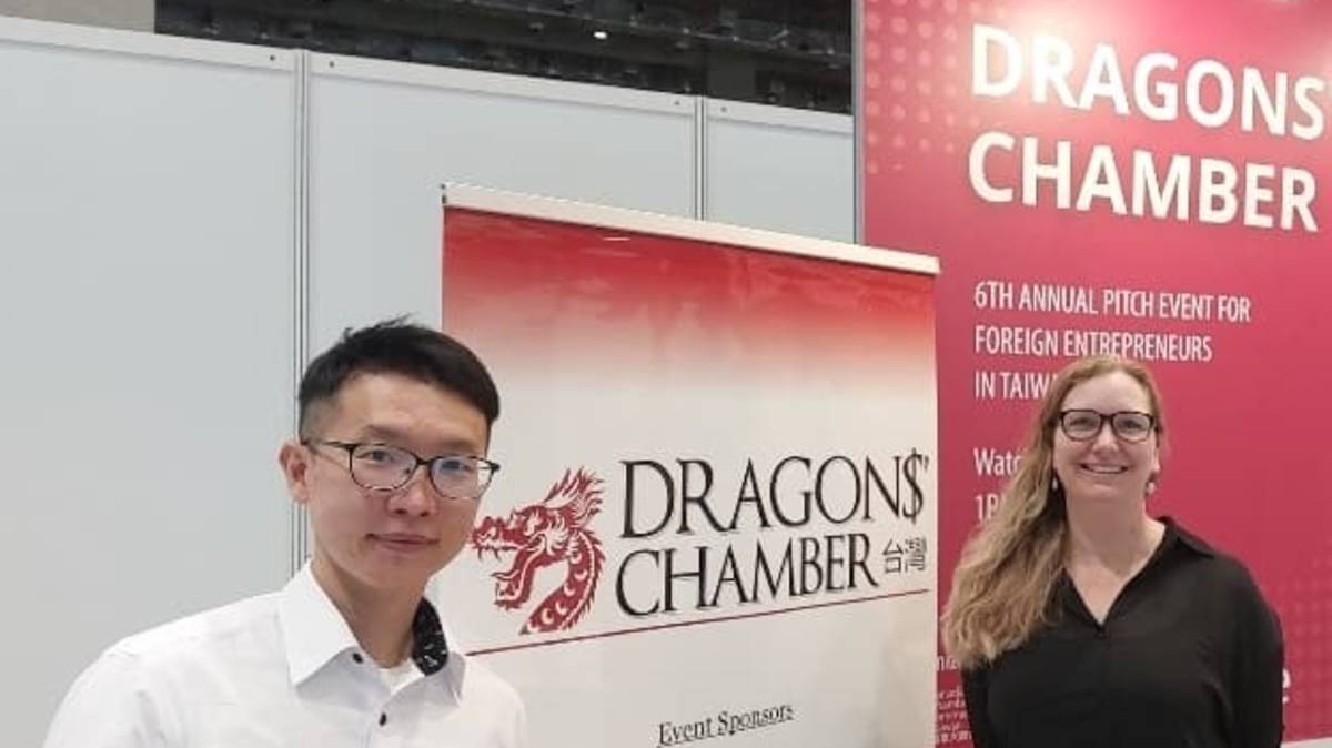 Genevieve at a Dragons Chamber Taiwan pitch event