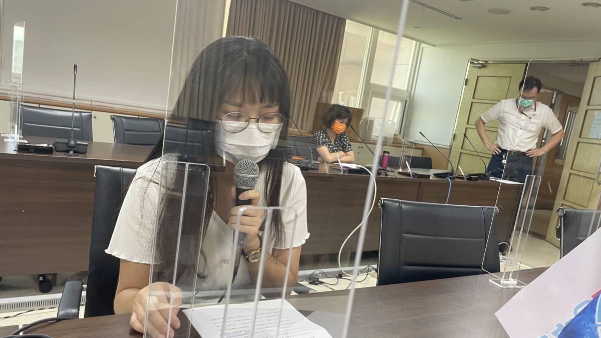 1110729-3安平國小老師洪幸子談閱讀推動心得.jpg