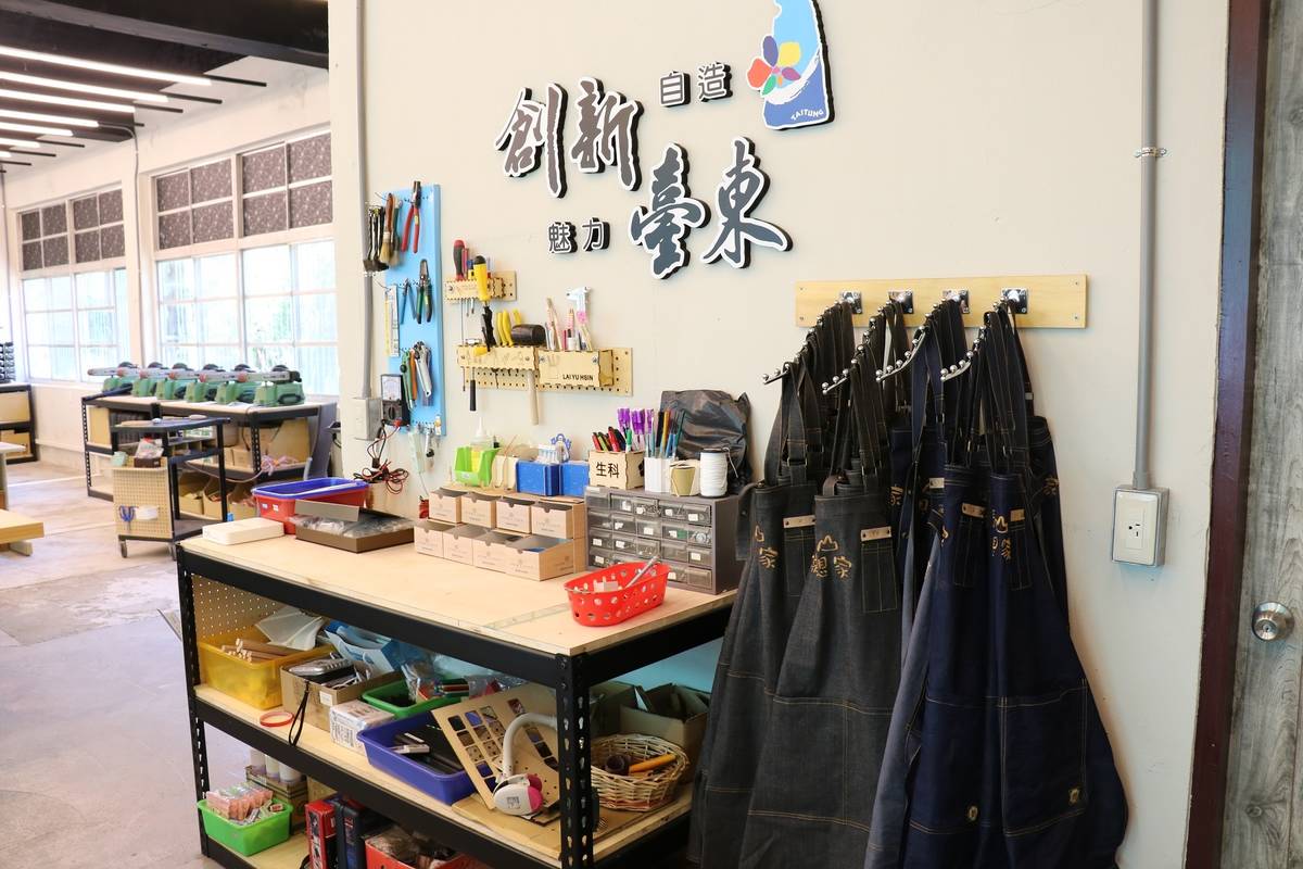 臺東縣關山國中為生科教室規劃一角簡易工具放置空間.jpg