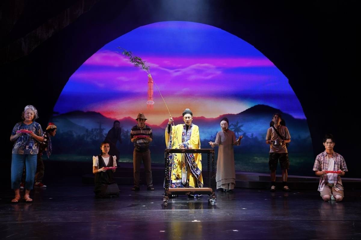 春河劇團《魔法阿媽》演出劇照
