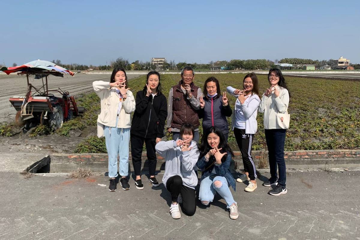 三重商工女力團隊以行銷4.0企劃 解決高齡化地瓜小農的實體行銷困境
