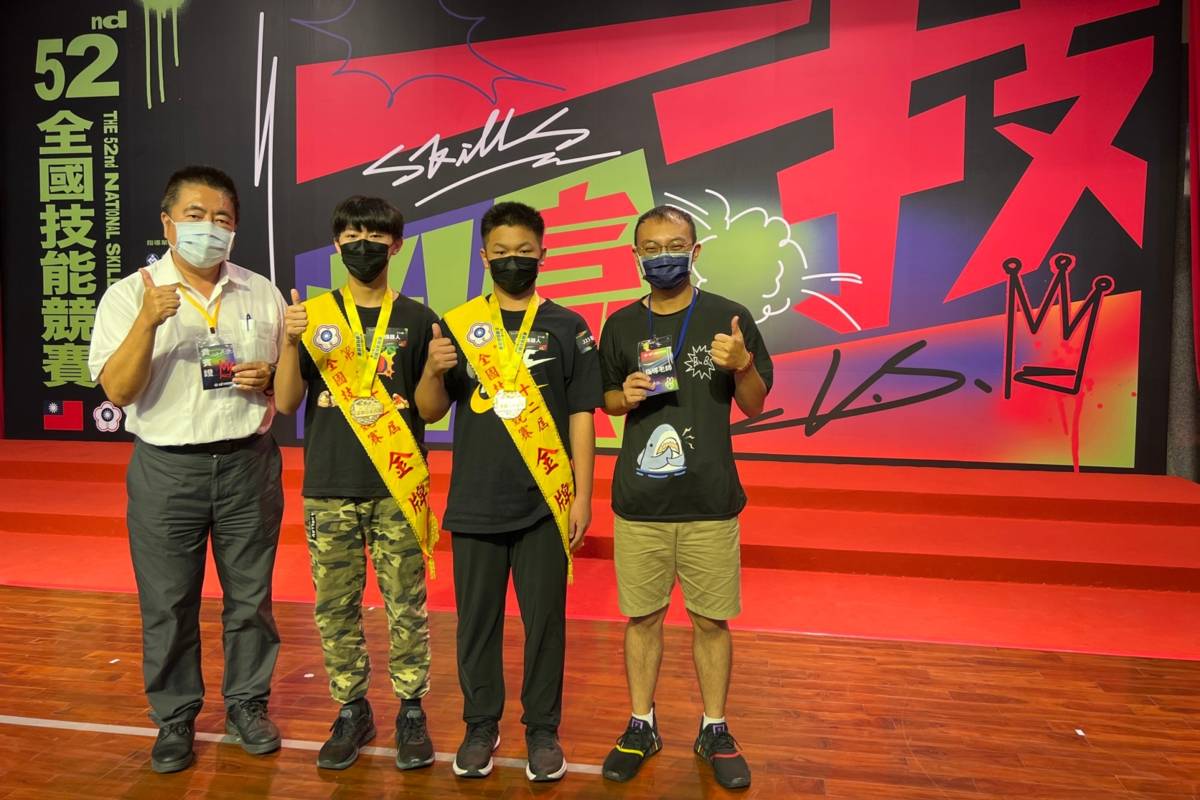溪南國中師生獲得第52屆全國技能競賽青少年組機器人職類金牌（圖源：臺中市教育局）