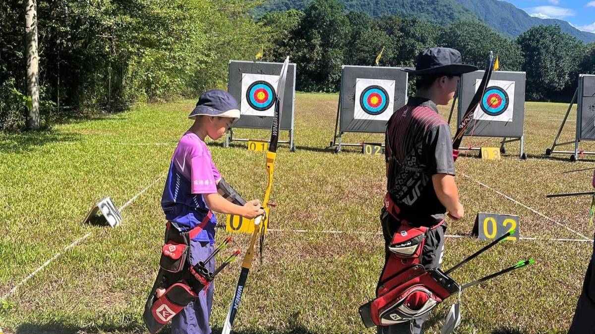 瑞源國小的孩子透過射箭這項運動有了陪伴和關懷，找回自信、學習更專注，也找到未來努力的方向。